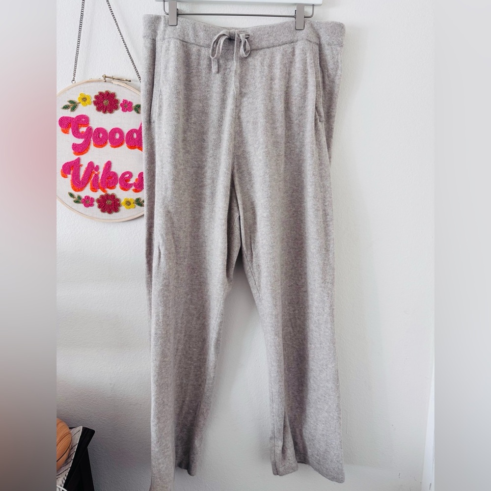 GAP Heather Gray Knit Pants (tall)